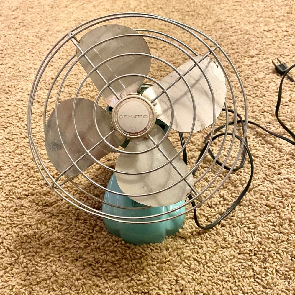 Vintage Eskimo fan 11”